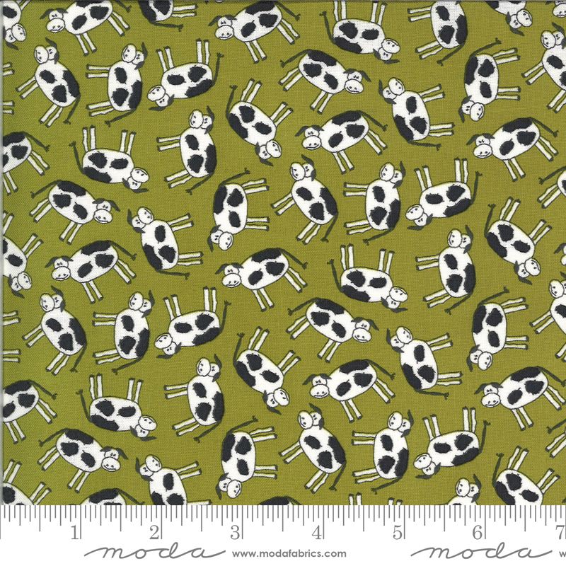 Moda Animal Crackers Cows on Green 5801 12
